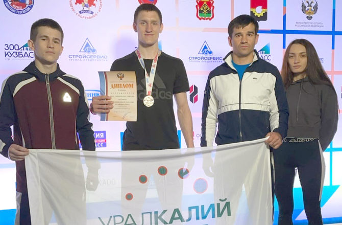 Соликамский тайбоксёр отобрался на Кубок мира после выступления на чемпионате России